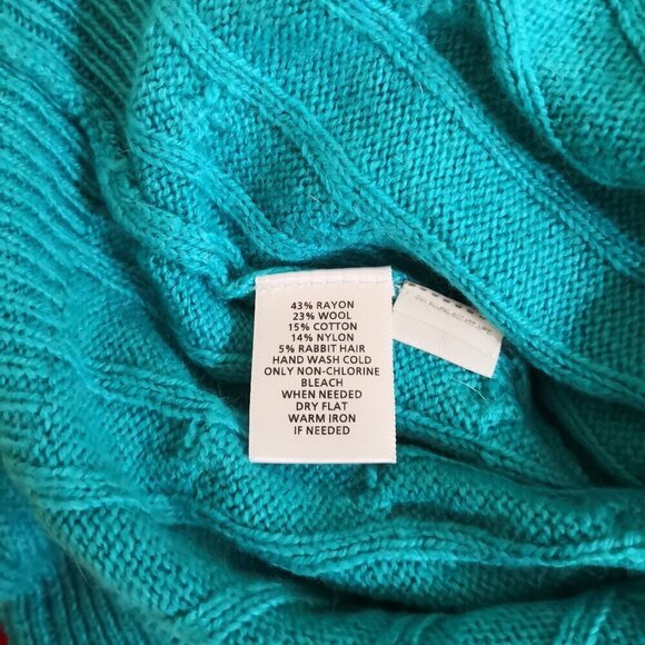 Bundle of 2 LOFT  Wool Angora Blend Cable Knit Sweater V Neck True Size M - Picture 7 of 7